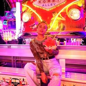 Meet your Posher, Lizeth